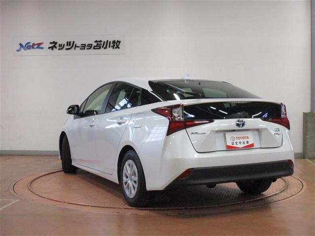 プリウス S 4WD メモリーナビ ミュージックプレイヤー接続可 バックカメラ 衝突被害軽減システム ETC LEDヘッドランプ(3枚目)