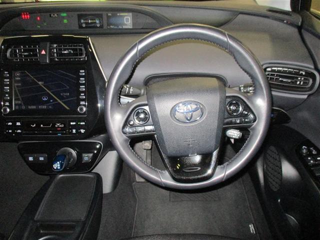 プリウス S 4WD メモリーナビ ミュージックプレイヤー接続可 バックカメラ 衝突被害軽減システム ETC LEDヘッドランプ(5枚目)