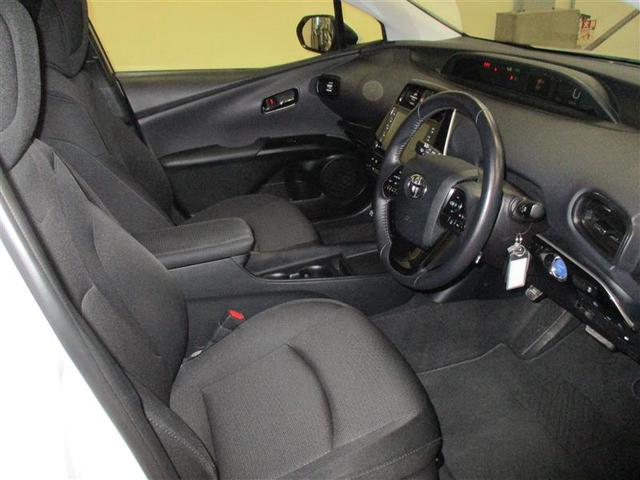 プリウス S 4WD メモリーナビ ミュージックプレイヤー接続可 バックカメラ 衝突被害軽減システム ETC LEDヘッドランプ(6枚目)