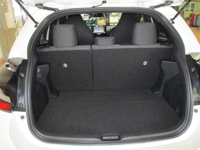 ヤリス ハイブリッドＧ　４ＷＤ　フルセグ　メモリーナビ　ミュージックプレイヤー接続可　バックカメラ　衝突被害軽減システム　ＥＴＣ　ワンオーナー（9枚目）