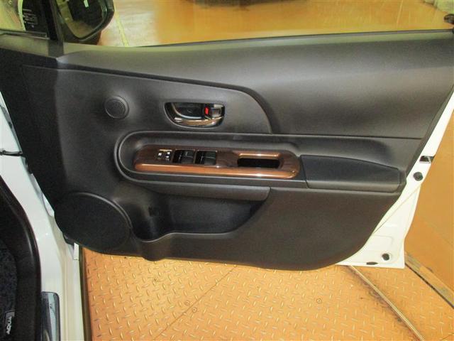 アクア クロスオーバー　フルセグ　メモリーナビ　ＤＶＤ再生　バックカメラ　衝突被害軽減システム　ドラレコ　ＬＥＤヘッドランプ　ワンオーナー（17枚目）