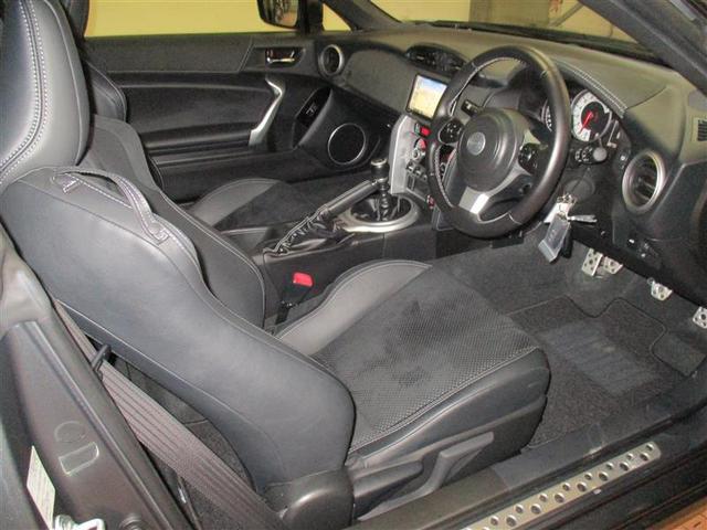 ８６ ＧＴリミテッド　フルセグ　メモリーナビ　ＤＶＤ再生　バックカメラ　ＥＴＣ　ＬＥＤヘッドランプ　ワンオーナー（8枚目）