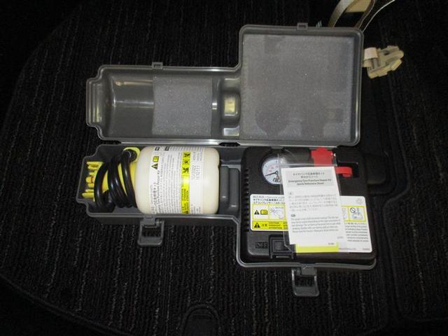 ヴェルファイア ２．５Ｘ　４ＷＤ　フルセグ　メモリーナビ　ＤＶＤ再生　バックカメラ　ＥＴＣ　ドラレコ　両側電動スライド　ＬＥＤヘッドランプ　乗車定員８人　３列シート　ワンオーナー　アイドリングストップ（13枚目）