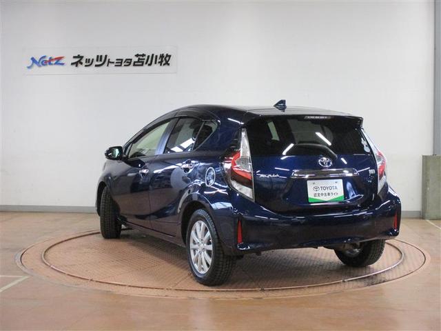 アクア Ｓスタイルブラック　フルセグ　メモリーナビ　ＤＶＤ再生　バックカメラ　衝突被害軽減システム　ＬＥＤヘッドランプ　ワンオーナー（3枚目）