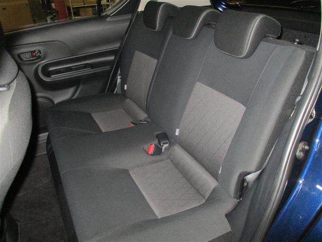 アクア Ｓスタイルブラック　フルセグ　メモリーナビ　ＤＶＤ再生　バックカメラ　衝突被害軽減システム　ＬＥＤヘッドランプ　ワンオーナー（8枚目）