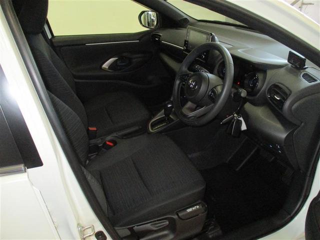 ヤリス Ｚ　フルセグ　メモリーナビ　ミュージックプレイヤー接続可　バックカメラ　衝突被害軽減システム　ＥＴＣ　ドラレコ　ＬＥＤヘッドランプ　ワンオーナー（6枚目）