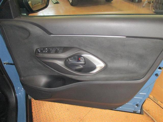 ヤリスクロス Ｚ　４ＷＤ　フルセグ　ＤＶＤ再生　ミュージックプレイヤー接続可　バックカメラ　衝突被害軽減システム　ＬＥＤヘッドランプ　ワンオーナー（19枚目）