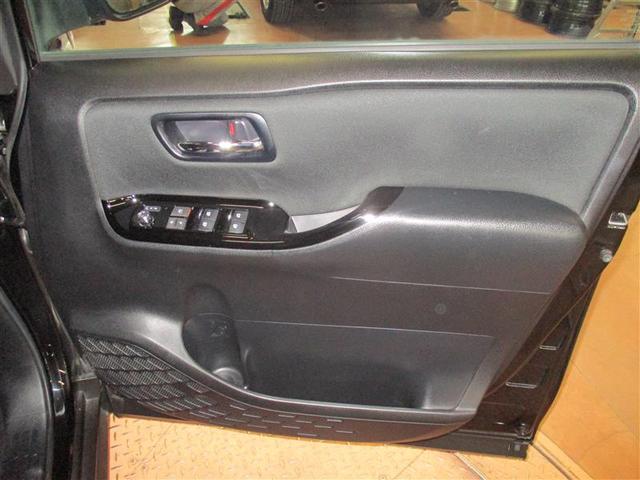 ヴォクシー ZS 煌II 4WD フルセグ HDDナビ DVD再生 バックカメラ 衝突被害軽減システム ETC 両側電動スライド LEDヘッドランプ 乗車定員7人 3列シート ワンオーナー アイドリングストップ(17枚目)