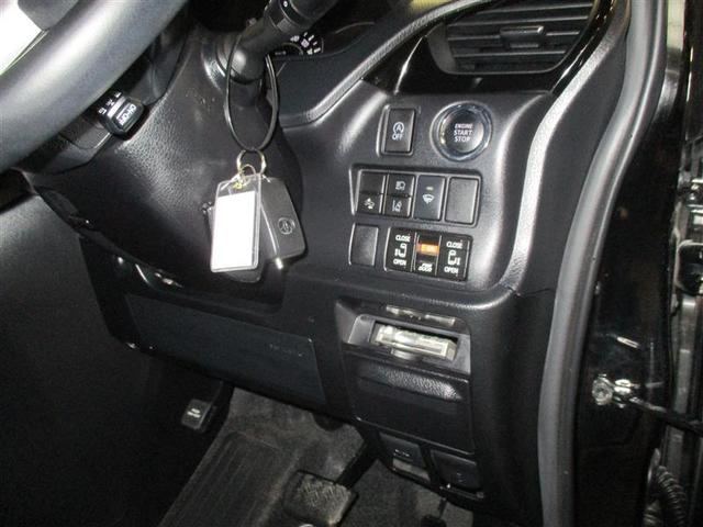 ヴォクシー ZS 煌II 4WD フルセグ HDDナビ DVD再生 バックカメラ 衝突被害軽減システム ETC 両側電動スライド LEDヘッドランプ 乗車定員7人 3列シート ワンオーナー アイドリングストップ(18枚目)