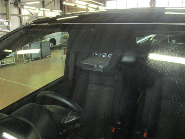 ヴォクシー ZS 煌II 4WD フルセグ HDDナビ DVD再生 バックカメラ 衝突被害軽減システム ETC 両側電動スライド LEDヘッドランプ 乗車定員7人 3列シート ワンオーナー アイドリングストップ(20枚目)