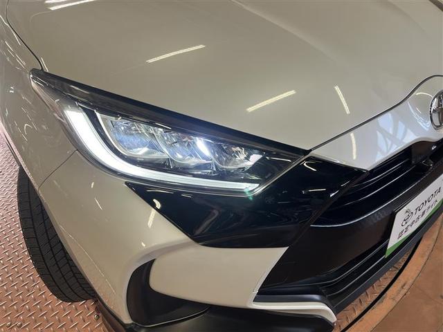 ヤリス Ｚ　ミュージックプレイヤー接続可　バックカメラ　衝突被害軽減システム　ＥＴＣ　ＬＥＤヘッドランプ　ワンオーナー　フルエアロ（17枚目）