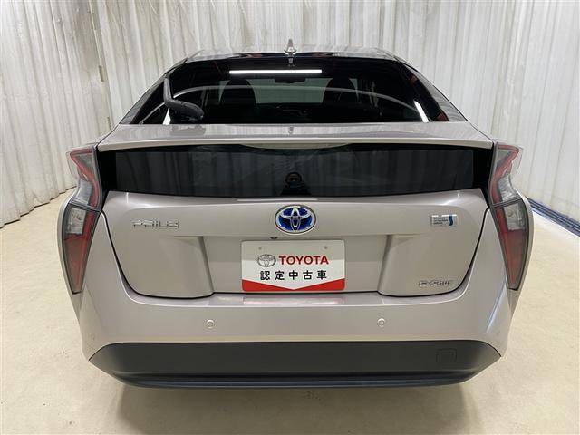 プリウス Ｓセーフティプラス　４ＷＤ　ワンセグ　メモリーナビ　ミュージックプレイヤー接続可　バックカメラ　衝突被害軽減システム　ＥＴＣ　ＬＥＤヘッドランプ（29枚目）