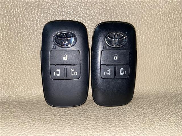 ルーミー カスタムG 4WD フルセグ メモリーナビ ミュージックプレイヤー接続可 バックカメラ 衝突被害軽減システム 両側電動スライド LEDヘッドランプ アイドリングストップ(15枚目)