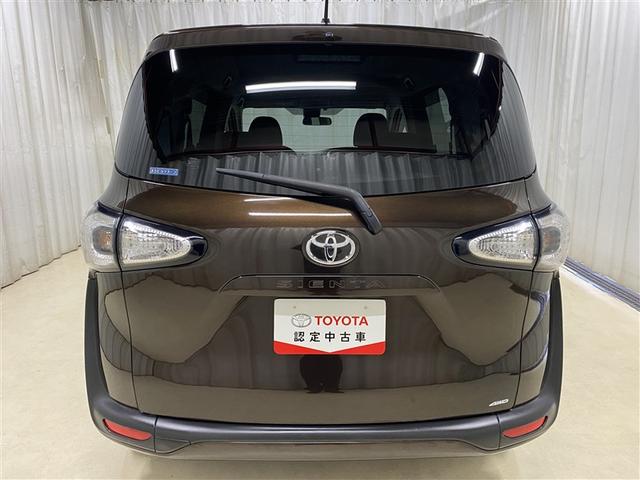 シエンタ Ｘ　４ＷＤ　衝突被害軽減システム　ＥＴＣ　電動スライドドア　ウオークスルー　乗車定員６人　３列シート　ワンオーナー（23枚目）