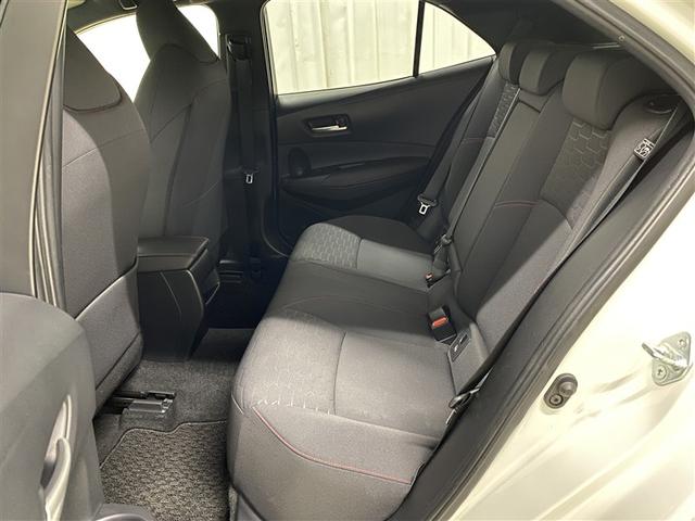 カローラスポーツ G Z 4WD フルセグ メモリーナビ DVD再生 ミュージックプレイヤー接続可 バックカメラ 衝突被害軽減システム ドラレコ LEDヘッドランプ フルエアロ アイドリングストップ(24枚目)