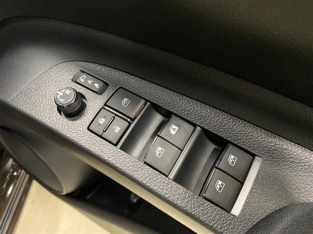 シエンタ G クエロ 4WD フルセグ メモリーナビ DVD再生 ミュージックプレイヤー接続可 バックカメラ 衝突被害軽減システム 両側電動スライド LEDヘッドランプ ウオークスルー 乗車定員6人 3列シート(14枚目)