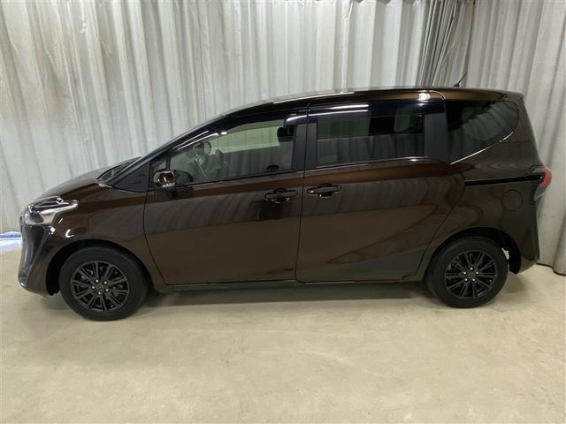 シエンタ G クエロ 4WD フルセグ メモリーナビ DVD再生 ミュージックプレイヤー接続可 バックカメラ 衝突被害軽減システム 両側電動スライド LEDヘッドランプ ウオークスルー 乗車定員6人 3列シート(30枚目)