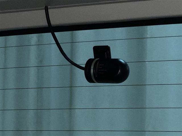 タンク カスタムＧ　４ＷＤ　フルセグ　メモリーナビ　ＤＶＤ再生　ミュージックプレイヤー接続可　バックカメラ　衝突被害軽減システム　ＥＴＣ　ドラレコ　両側電動スライド　ＬＥＤヘッドランプ　ウオークスルー（20枚目）