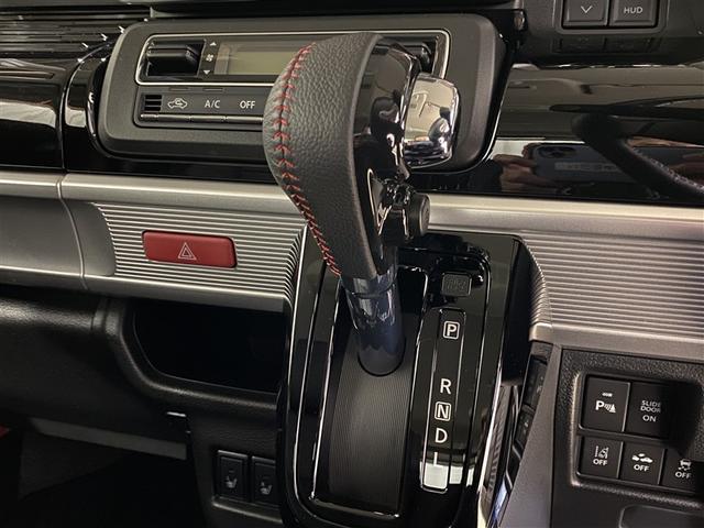 スペーシアカスタム ハイブリッドＸＳ　４ＷＤ　フルセグ　メモリーナビ　ＤＶＤ再生　ミュージックプレイヤー接続可　バックカメラ　衝突被害軽減システム　両側電動スライド　ＬＥＤヘッドランプ　アイドリングストップ（8枚目）