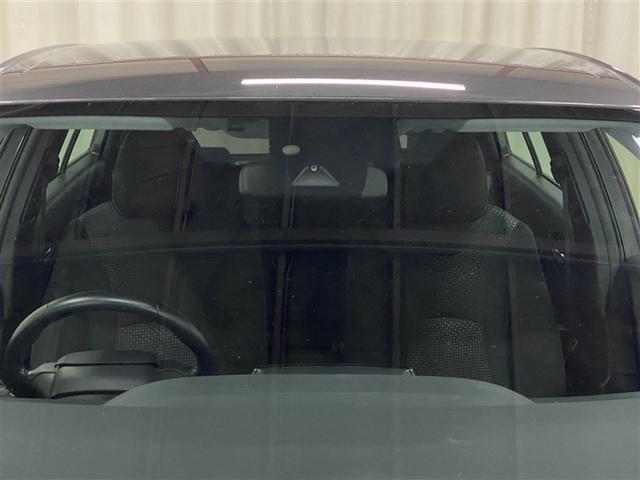 プリウス Ｓ　４ＷＤ　メモリーナビ　ミュージックプレイヤー接続可　バックカメラ　衝突被害軽減システム　ＥＴＣ　ＬＥＤヘッドランプ（25枚目）