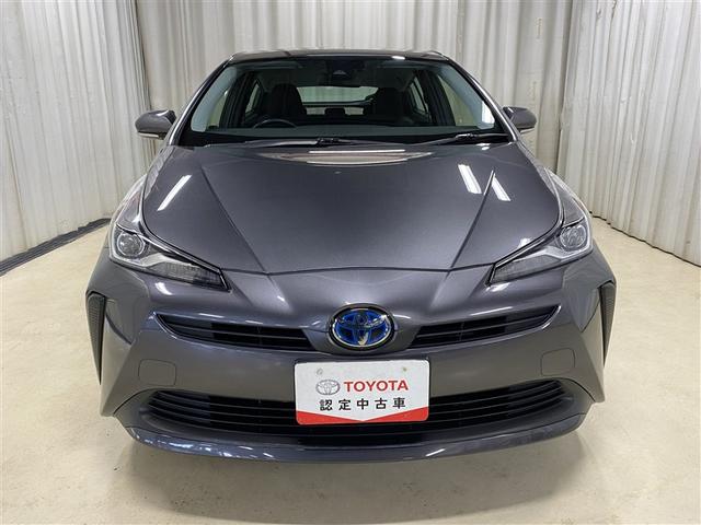 プリウス Ｓ　４ＷＤ　メモリーナビ　ミュージックプレイヤー接続可　バックカメラ　衝突被害軽減システム　ＥＴＣ　ＬＥＤヘッドランプ（27枚目）