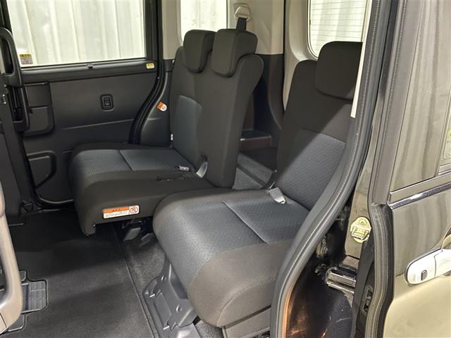 ルーミー Ｘ　４ＷＤ　衝突被害軽減システム　ＥＴＣ　電動スライドドア　ウオークスルー　アイドリングストップ（17枚目）