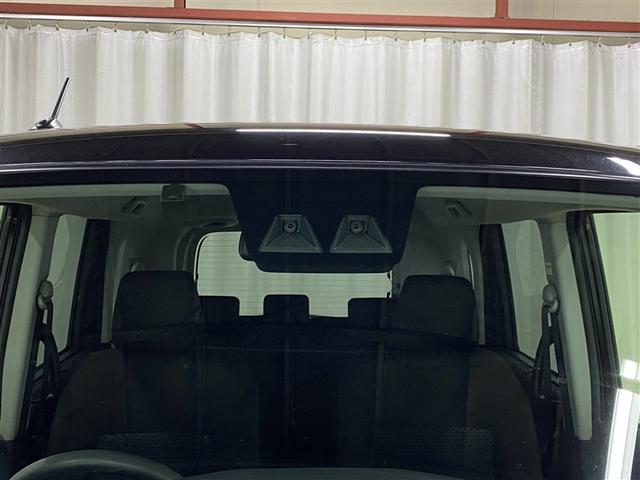 ルーミー Ｘ　４ＷＤ　衝突被害軽減システム　ＥＴＣ　電動スライドドア　ウオークスルー　アイドリングストップ（19枚目）