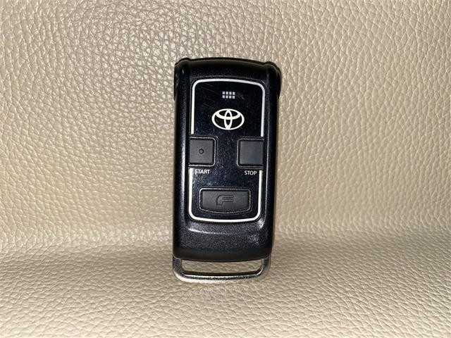 ルーミー Ｇ　４ＷＤ　衝突被害軽減システム　両側電動スライド　ウオークスルー　ワンオーナー　アイドリングストップ（15枚目）