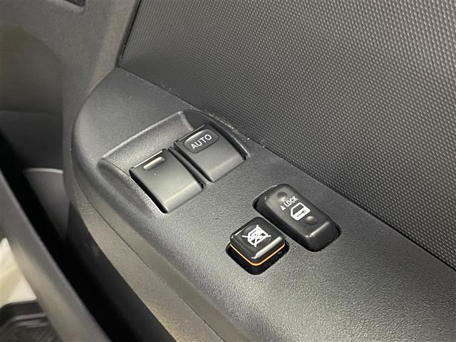 ハイエースバン ＤＸ　ＧＬパッケージ　４ＷＤ　ワンセグ　メモリーナビ　ミュージックプレイヤー接続可　バックカメラ　衝突被害軽減システム　ドラレコ　ワンオーナー　ディーゼル（15枚目）