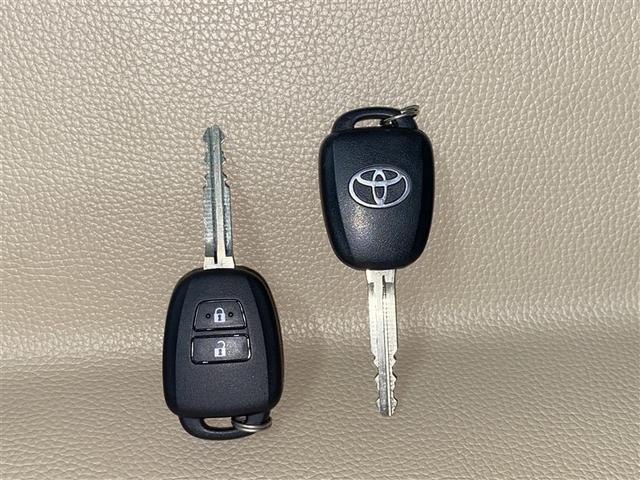 ハイエースバン ＤＸ　ＧＬパッケージ　４ＷＤ　ワンセグ　メモリーナビ　ミュージックプレイヤー接続可　バックカメラ　衝突被害軽減システム　ドラレコ　ワンオーナー　ディーゼル（16枚目）