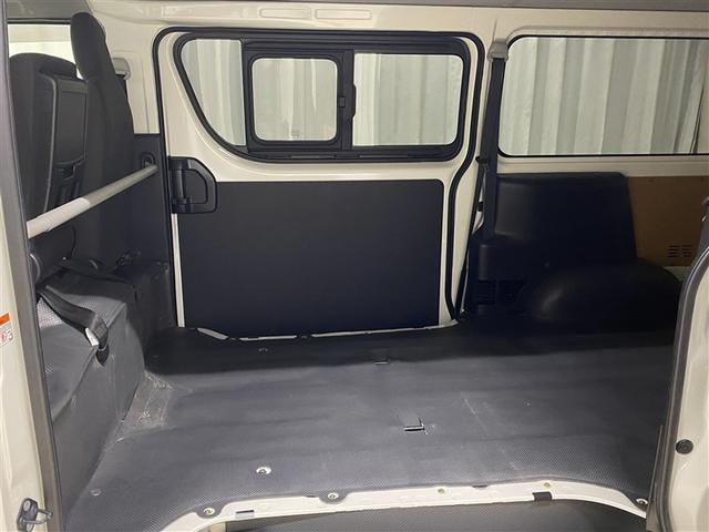 ハイエースバン ＤＸ　ＧＬパッケージ　４ＷＤ　ワンセグ　メモリーナビ　ミュージックプレイヤー接続可　バックカメラ　衝突被害軽減システム　ドラレコ　ワンオーナー　ディーゼル（24枚目）