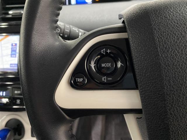 プリウス Ａツーリングセレクション　４ＷＤ　ワンセグ　メモリーナビ　ＤＶＤ再生　ミュージックプレイヤー接続可　バックカメラ　衝突被害軽減システム　ドラレコ　ＬＥＤヘッドランプ（9枚目）