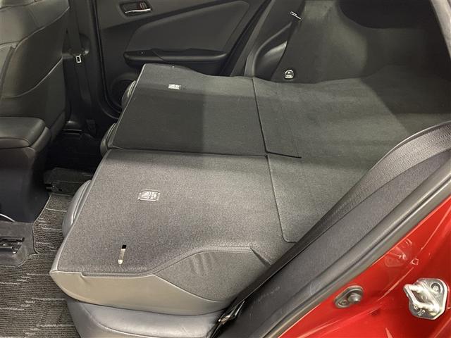 プリウス Ａツーリングセレクション　４ＷＤ　ワンセグ　メモリーナビ　ＤＶＤ再生　ミュージックプレイヤー接続可　バックカメラ　衝突被害軽減システム　ドラレコ　ＬＥＤヘッドランプ（25枚目）
