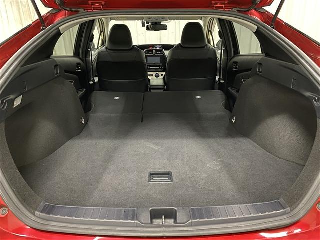 プリウス Ａツーリングセレクション　４ＷＤ　ワンセグ　メモリーナビ　ＤＶＤ再生　ミュージックプレイヤー接続可　バックカメラ　衝突被害軽減システム　ドラレコ　ＬＥＤヘッドランプ（32枚目）