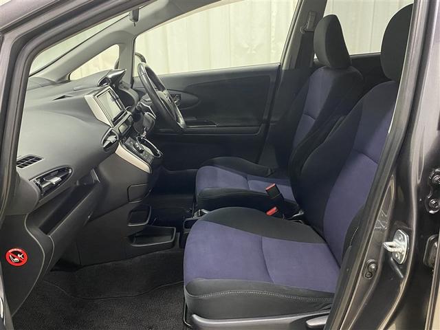 ウィッシュ １．８Ｓ　４ＷＤ　フルセグ　メモリーナビ　ＤＶＤ再生　ミュージックプレイヤー接続可　バックカメラ　ドラレコ　ＨＩＤヘッドライト　乗車定員７人　３列シート　ワンオーナー　アイドリングストップ（18枚目）