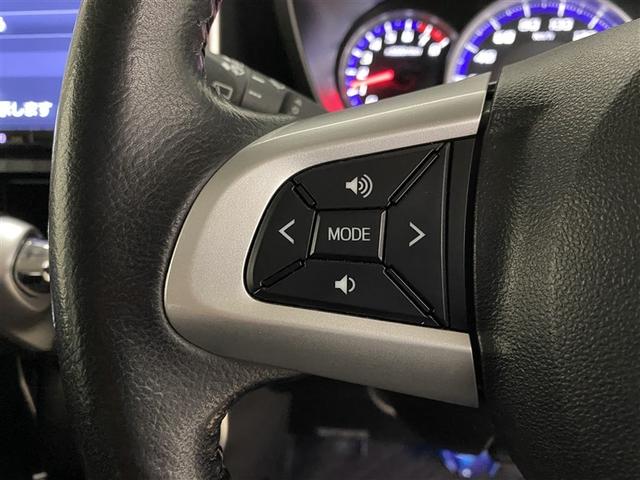 ���X�e�A�����O�X�C�b�`�t���B�O������ڂ𗣂����ƂȂ����삷�邱�Ƃ��\�ł���