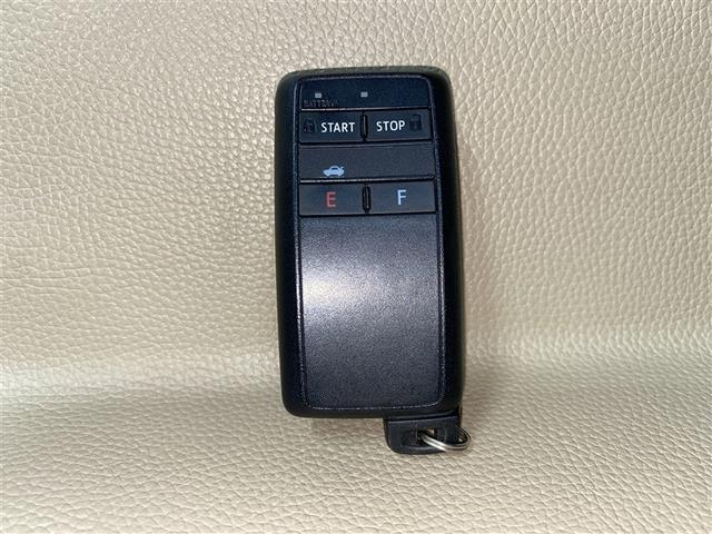 ���X�}�[�g�L�[��̌^�G���W���X�^�[�^�[��