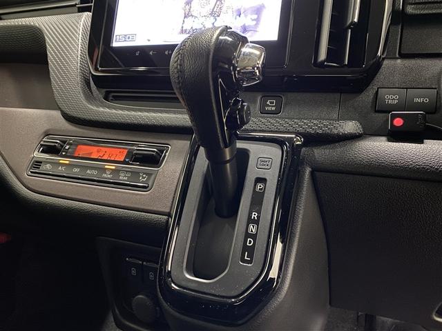 ソリオバンディット ハイブリッドＭＶ　４ＷＤ　フルセグ　メモリーナビ　ＤＶＤ再生　ミュージックプレイヤー接続可　バックカメラ　衝突被害軽減システム　両側電動スライド　ＬＥＤヘッドランプ　ウオークスルー　アイドリングストップ（6枚目）