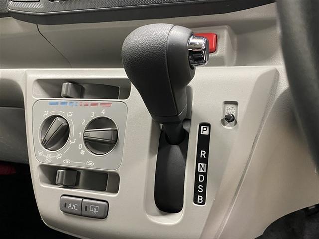 ���X�g���[�g�^�C�v�̃V�t�g���o�[�ł���