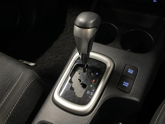 ハイラックス Ｚ　４ＷＤ　ミュージックプレイヤー接続可　バックカメラ　衝突被害軽減システム　ＥＴＣ　ＬＥＤヘッドランプ　ワンオーナー　アイドリングストップ　ディーゼル（9枚目）