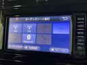 プリウス Ｓセーフティプラス　４ＷＤ　ワンセグ　メモリーナビ　ミュージックプレイヤー接続可　バックカメラ　衝突被害軽減システム　ＥＴＣ　ＬＥＤヘッドランプ（3枚目）
