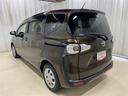 Ｘ　４ＷＤ　衝突被害軽減システム　ＥＴＣ　電動スライドドア　ウオークスルー　乗車定員６人　３列シート　ワンオーナー（30枚目）