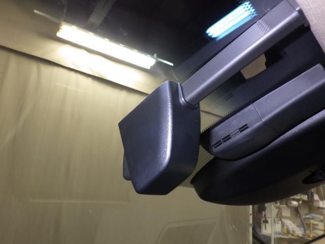 クラウンハイブリッド Ｇ－エグゼクティブ　Ｆｏｕｒ　革シート　サンルーフ　４ＷＤ　フルセグ　ＨＤＤナビ　ＤＶＤ再生　バックカメラ　衝突被害軽減システム　ＥＴＣ　ＬＥＤヘッドランプ　ワンオーナー　フルエアロ　記録簿（21枚目）