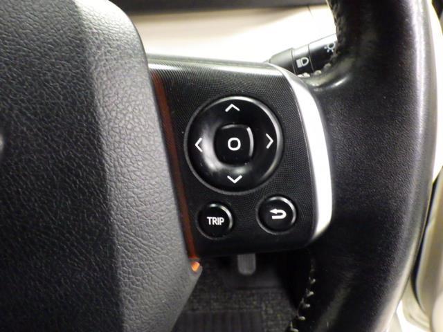 シエンタ G 4WD フルセグ メモリーナビ DVD再生 後席モニター バックカメラ 衝突被害軽減システム ドラレコ 両側電動スライド LEDヘッドランプ ウオークスルー 乗車定員6人 3列シート ワンオーナー(10枚目)