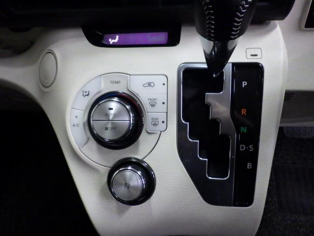 シエンタ G 4WD フルセグ メモリーナビ DVD再生 後席モニター バックカメラ 衝突被害軽減システム ドラレコ 両側電動スライド LEDヘッドランプ ウオークスルー 乗車定員6人 3列シート ワンオーナー(14枚目)