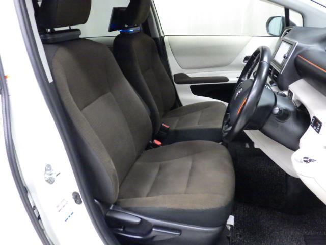 シエンタ G 4WD フルセグ メモリーナビ DVD再生 後席モニター バックカメラ 衝突被害軽減システム ドラレコ 両側電動スライド LEDヘッドランプ ウオークスルー 乗車定員6人 3列シート ワンオーナー(23枚目)