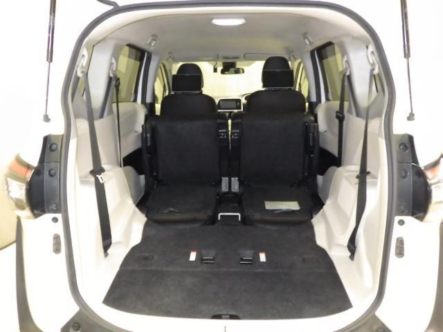 シエンタ G 4WD フルセグ メモリーナビ DVD再生 後席モニター バックカメラ 衝突被害軽減システム ドラレコ 両側電動スライド LEDヘッドランプ ウオークスルー 乗車定員6人 3列シート ワンオーナー(27枚目)