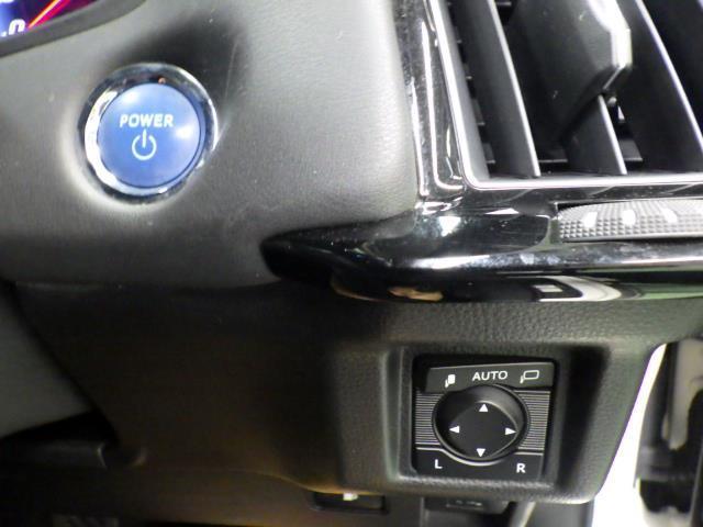 クラウンハイブリッド ＲＳアドバンス　Ｆｏｕｒ　革シート　サンルーフ　４ＷＤ　フルセグ　メモリーナビ　ＤＶＤ再生　ミュージックプレイヤー接続可　バックカメラ　衝突被害軽減システム　ＥＴＣ　ドラレコ　ＬＥＤヘッドランプ　ワンオーナー　フルエアロ（15枚目）