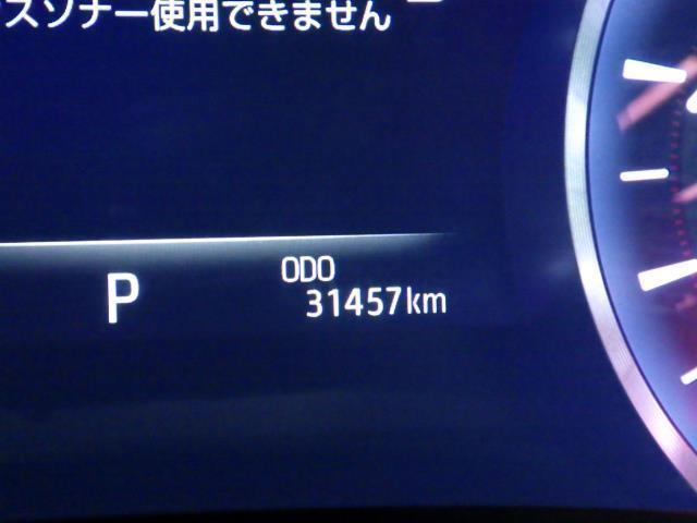 クラウンハイブリッド ＲＳアドバンス　Ｆｏｕｒ　革シート　サンルーフ　４ＷＤ　フルセグ　メモリーナビ　ＤＶＤ再生　ミュージックプレイヤー接続可　バックカメラ　衝突被害軽減システム　ＥＴＣ　ドラレコ　ＬＥＤヘッドランプ　ワンオーナー　フルエアロ（24枚目）