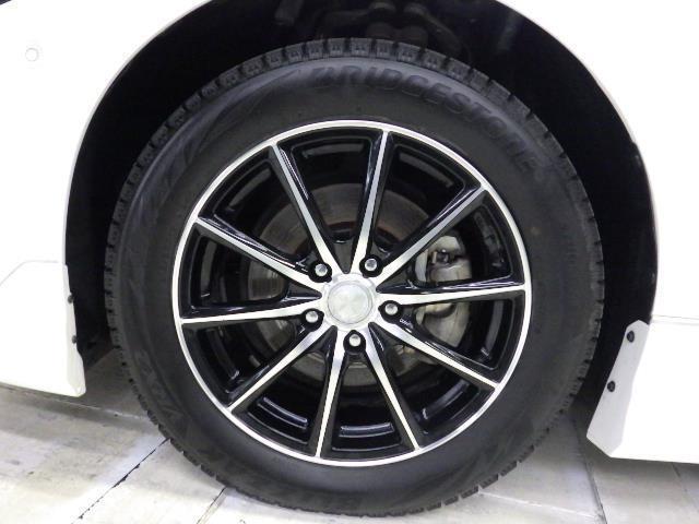 クラウンハイブリッド ＲＳアドバンス　Ｆｏｕｒ　革シート　サンルーフ　４ＷＤ　フルセグ　メモリーナビ　ＤＶＤ再生　ミュージックプレイヤー接続可　バックカメラ　衝突被害軽減システム　ＥＴＣ　ドラレコ　ＬＥＤヘッドランプ　ワンオーナー　フルエアロ（30枚目）